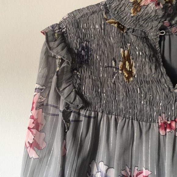 Walter Baker floral blouse - Picture 8 of 9